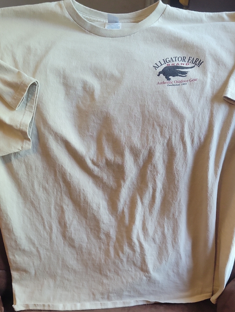 Alligator Farm Short Sleeve Logo Tee in Tan 2XL